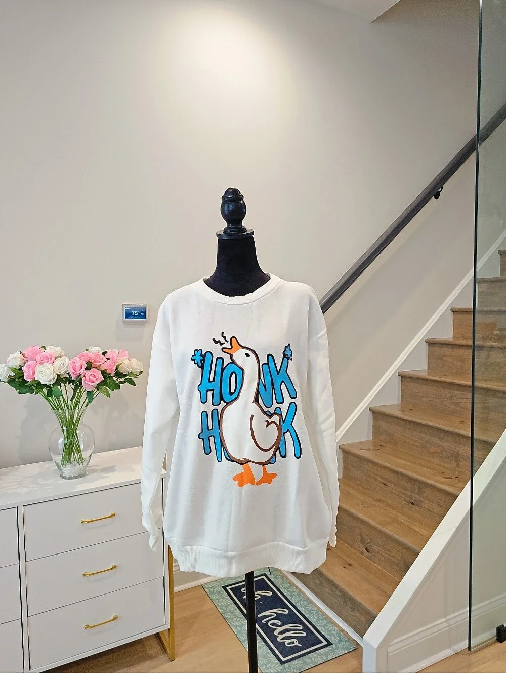 Brand NEW SIZE M White 'Honk Honk' Goose Graphic Sweatshirt